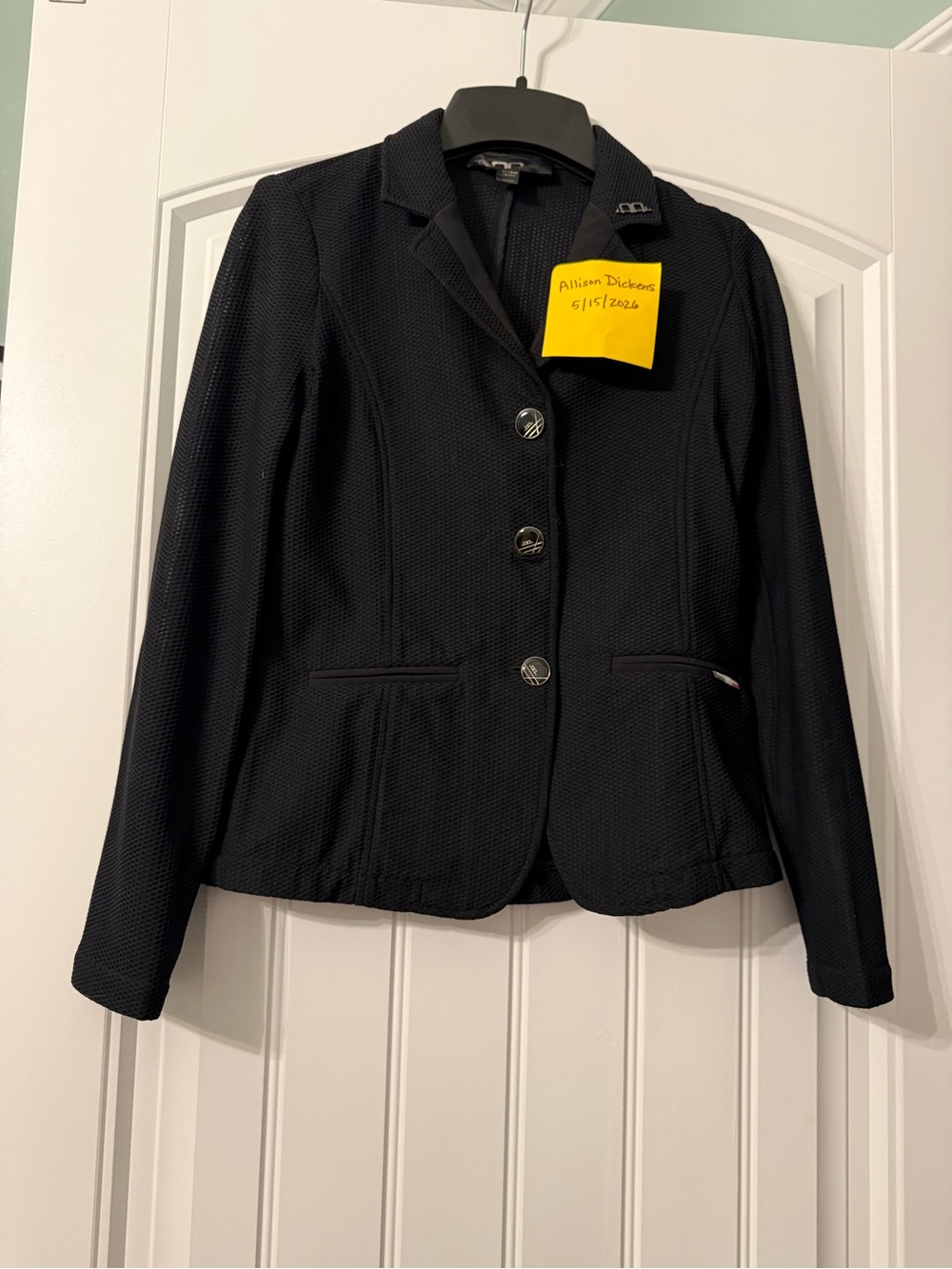 AA Motion Lite Black Kids' Blazer 11-12 youth